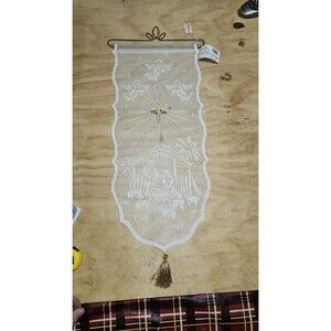 Heritage Lace Wall Hanging Nativity scene gold star tassel new with tags white